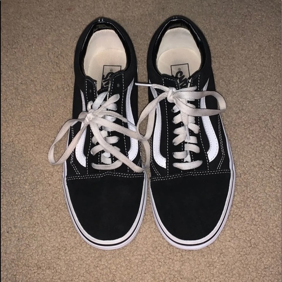 black authentic vans womens